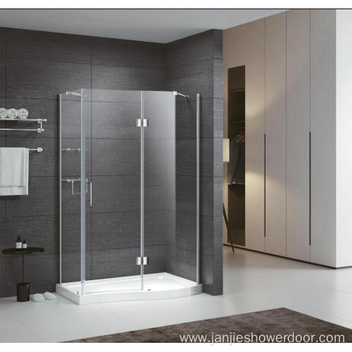 new interesting hinge style shower door